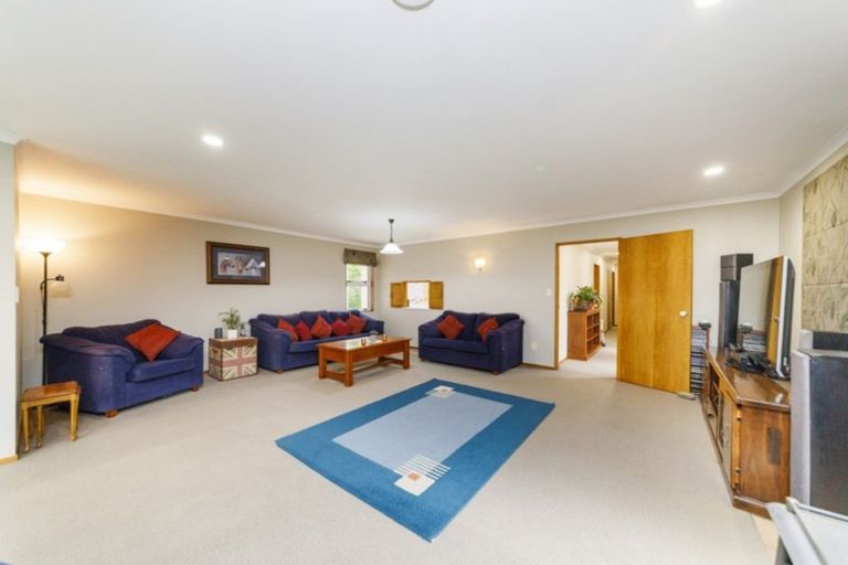 Photo of property in 1089 Saddle Road, Ashhurst, 4810