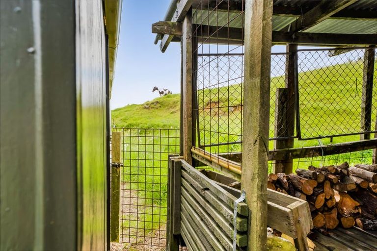 Photo of property in 5610 South Road, Rahotu, Opunake, 4681