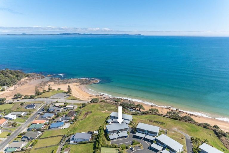 Photo of property in Doubtless Bay Villas, 3/18 Dudley Crescent, Cable Bay, 0420