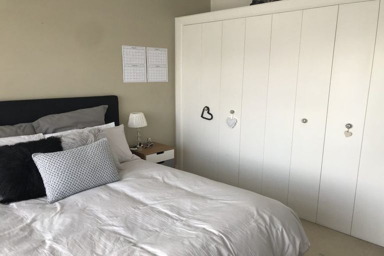 Photo of property in 421 Ruahine Street, Terrace End, Palmerston North, 4410