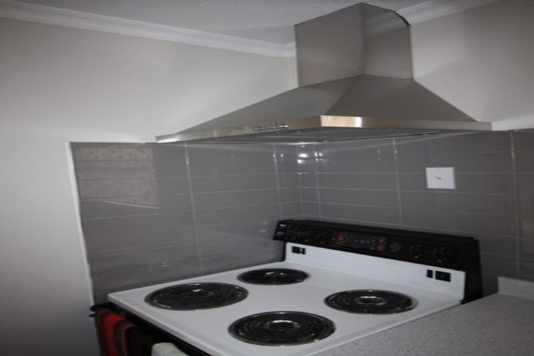 Photo of property in 11 Newton Place, Westbrook, Palmerston North, 4412