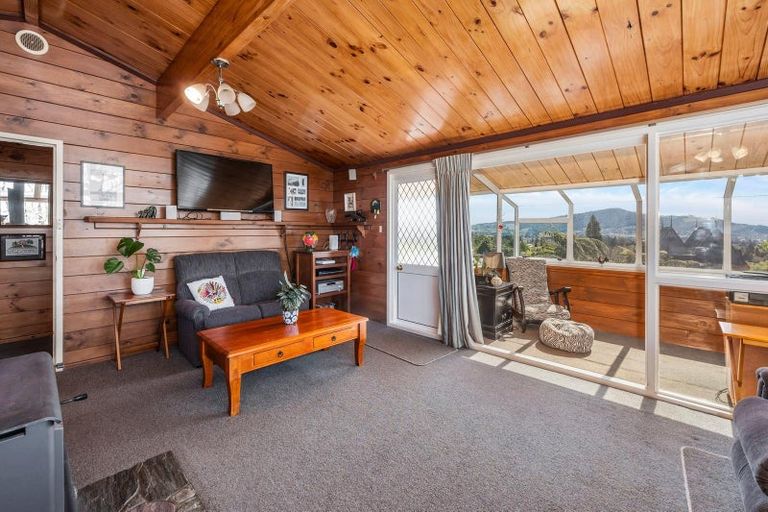 Photo of property in 20 Exeter Place, Tihiotonga, Rotorua, 3015