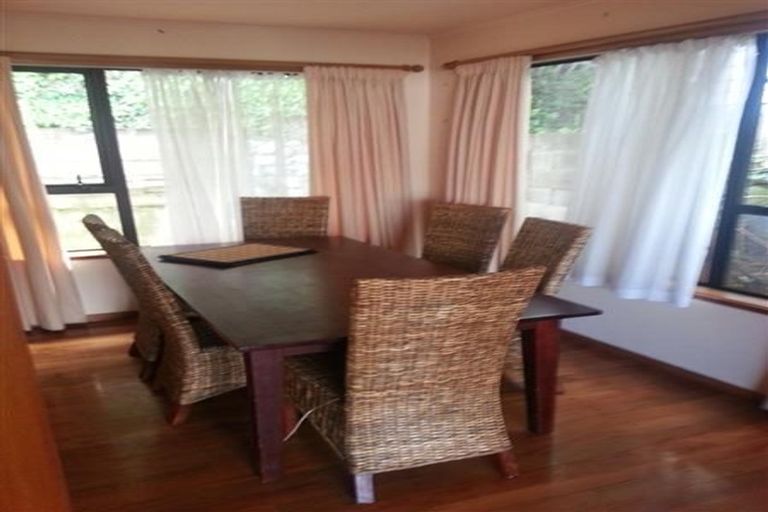 Photo of property in 5 Braemar Terrace, Johnsonville, Wellington, 6037