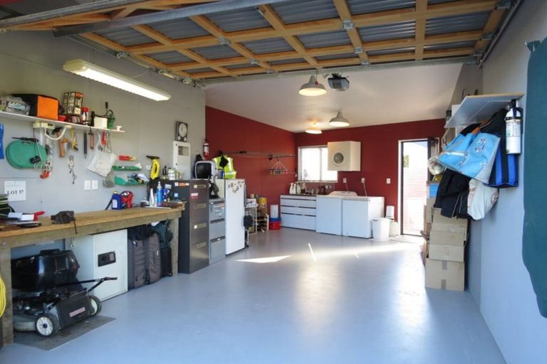 Photo of property in 64 Mary-ellen Place, Coromandel, 3506