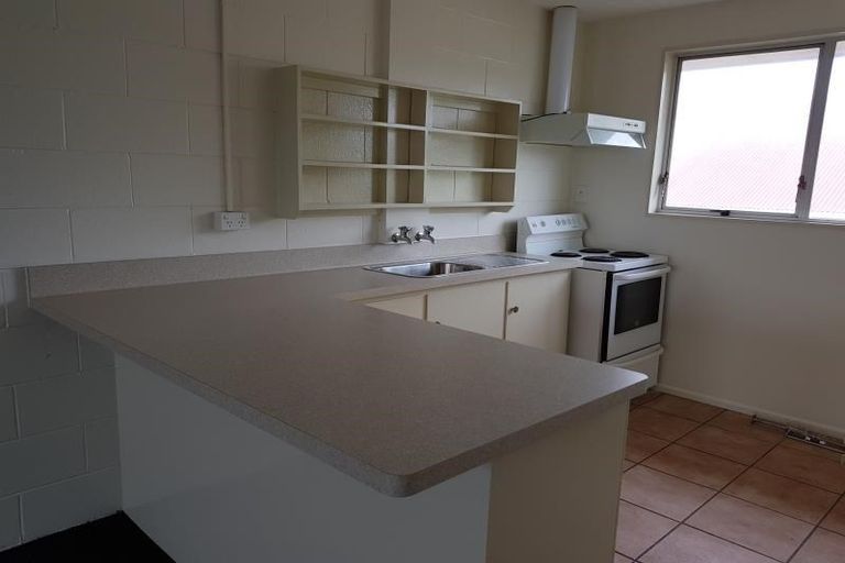 Photo of property in 2/72 Fairfield Avenue, Addington, Christchurch, 8024