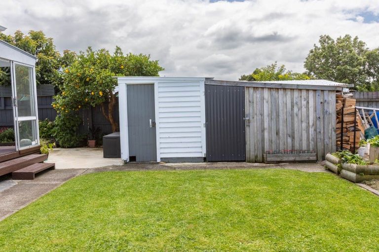 Photo of property in 21 Hall Street, Woodville, 4920