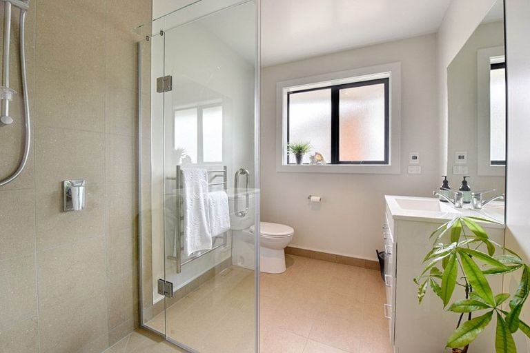 Photo of property in 1/12 Canning Street, Gore, 9710