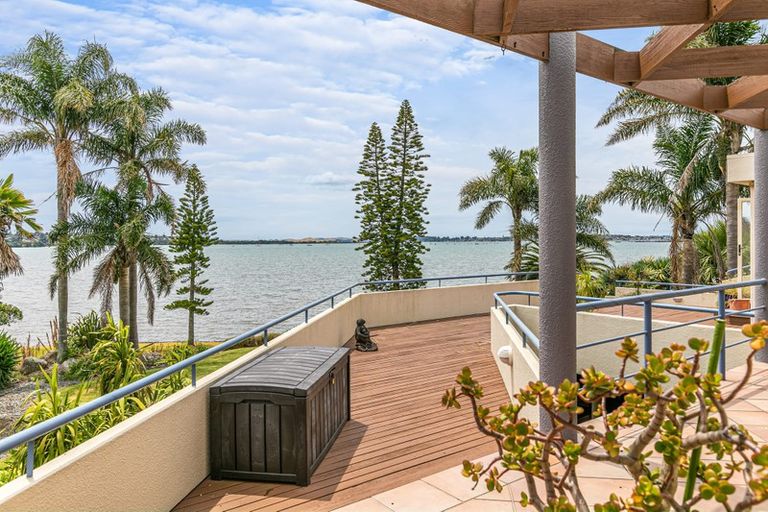 Photo of property in 44 Bramley Drive, Farm Cove, Auckland, 2012