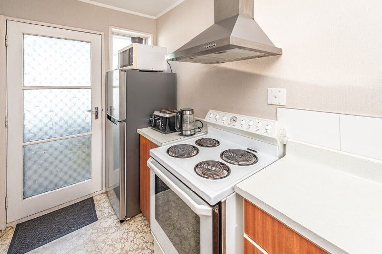 Photo of property in 2/234 Heads Road, Gonville, Whanganui, 4501