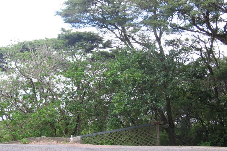 Photo of property in 65 Takahe Road, Titirangi, Auckland, 0604