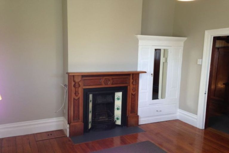 Photo of property in 255 Oxford Street, South Dunedin, Dunedin, 9012