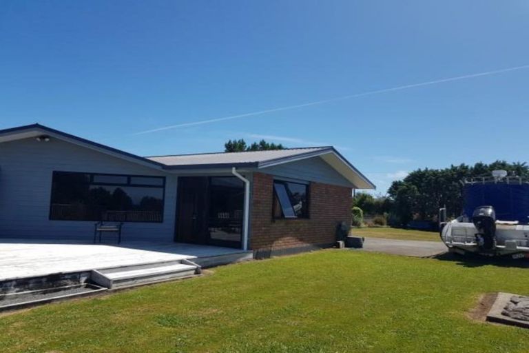 Photo of property in 1307 Mangorei Road, Mangorei, New Plymouth, 4371