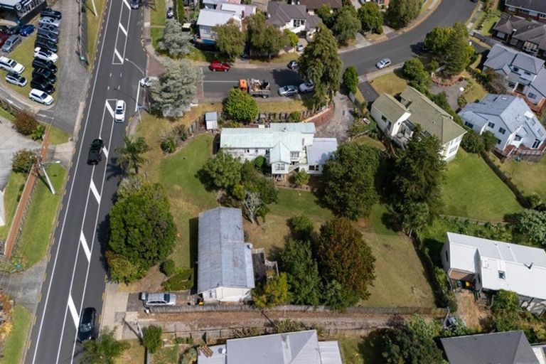 Photo of property in 646 Beach Road, Browns Bay, Auckland, 0630