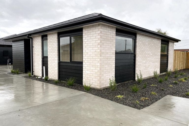 Photo of property in 4/65 Geraldine Street, Edgeware, Christchurch, 8013