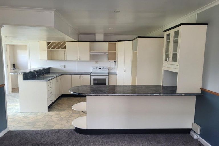 Photo of property in 4 Puni Street, Fitzroy, New Plymouth, 4312