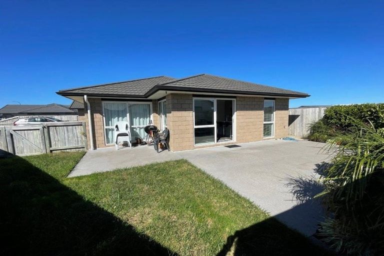 Photo of property in 25 Oka Street, Papamoa Beach, Papamoa, 3118