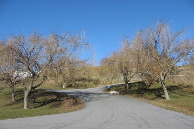 Photo of property in 12 Beechwood Lane, Lower Shotover, Queenstown, 9371