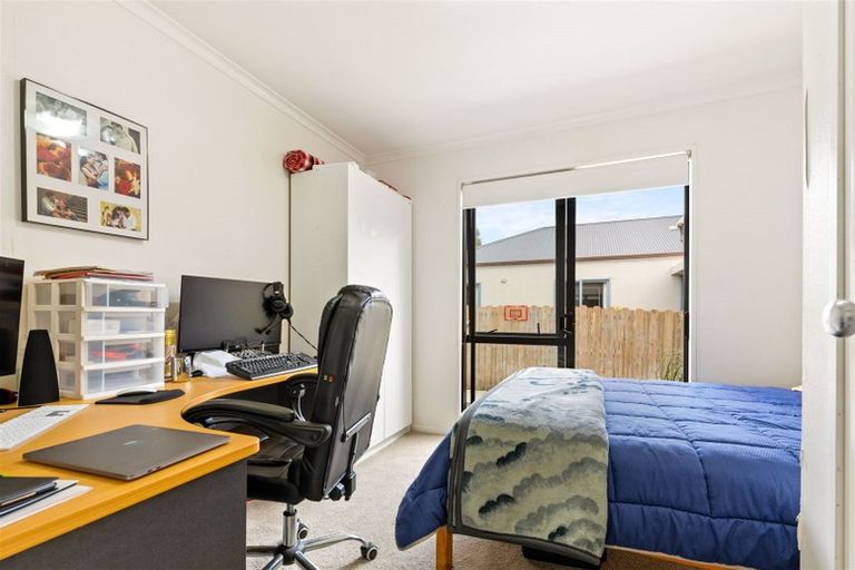 Photo of property in 37 Lazurite Drive, Westgate, Auckland, 0614