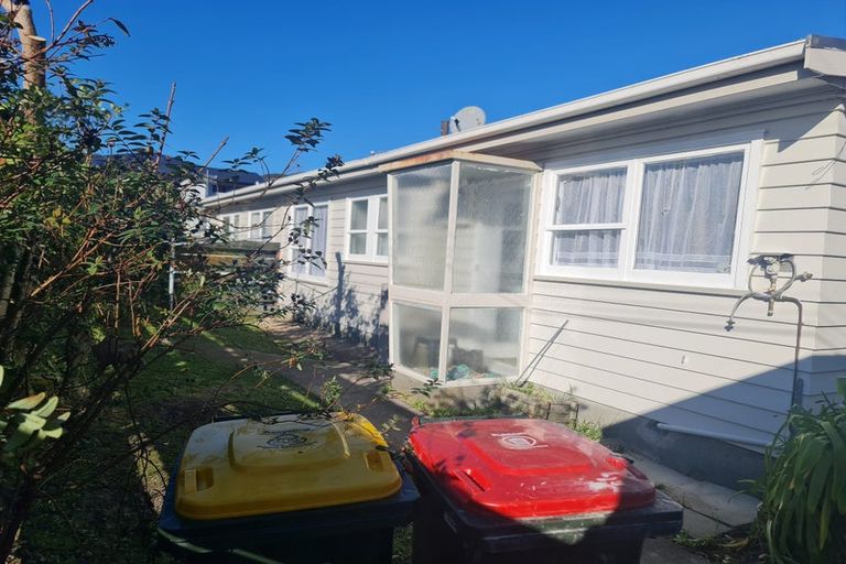 Photo of property in 1/20 Bowers Street, Stokes Valley, Lower Hutt, 5019