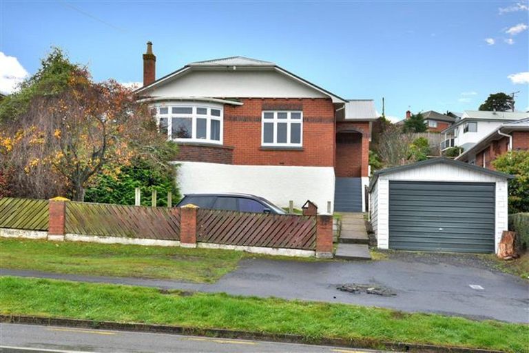 Photo of property in 307 Main South Road, Green Island, Dunedin, 9018