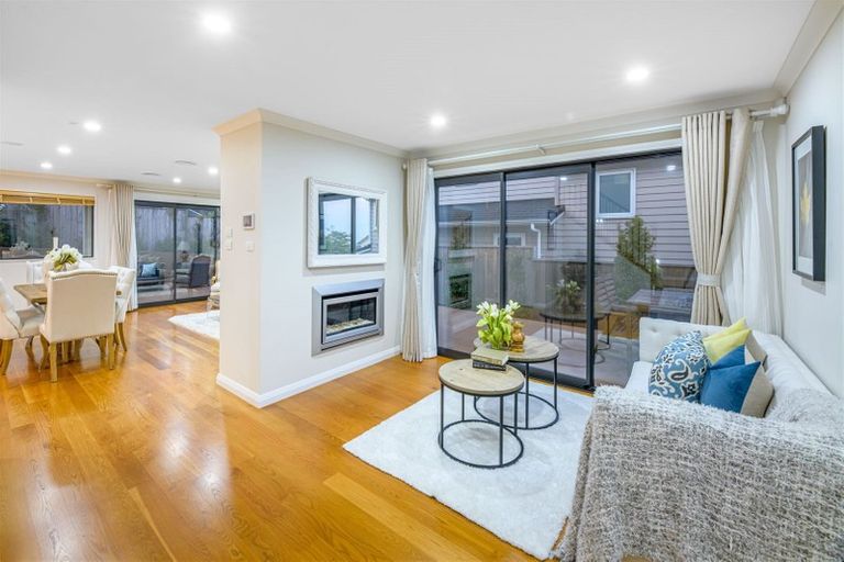 Photo of property in 3 Copper Lane, Long Bay, Auckland, 0630