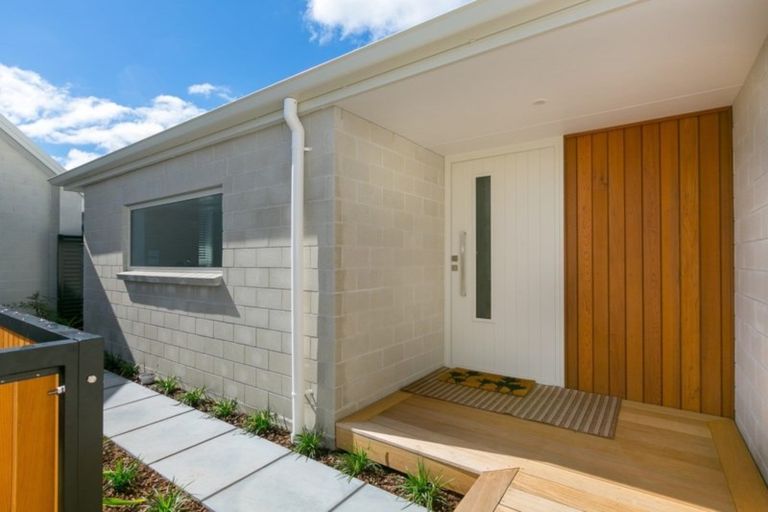 Photo of property in 3b Normanby Street, Fitzroy, New Plymouth, 4312