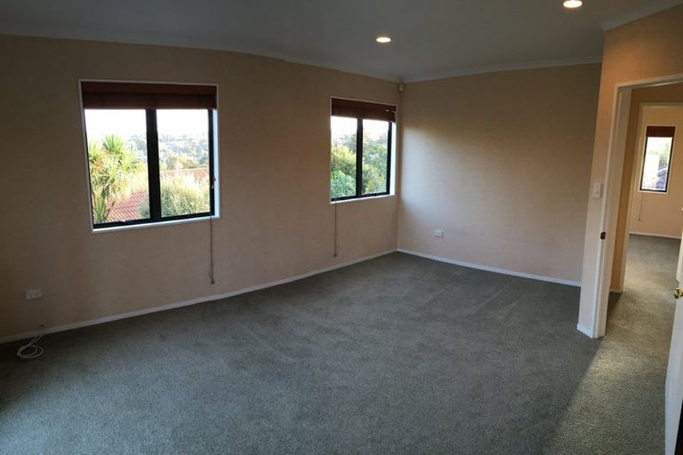 Photo of property in 4/44 Carlisle Road, Browns Bay, Auckland, 0630