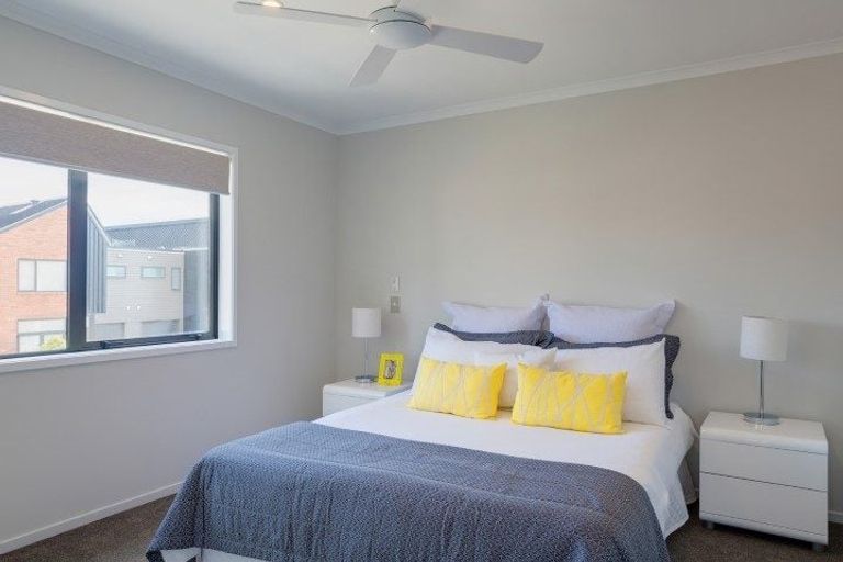 Photo of property in 2 Poaka Road, Hobsonville, Auckland, 0616