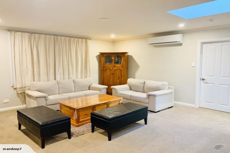 Photo of property in 98 Hoffman Court, Waikiwi, Invercargill, 9810