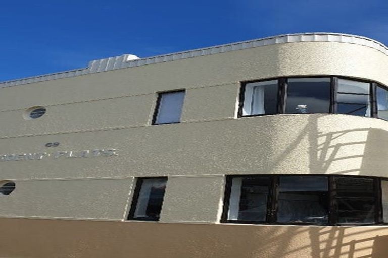 Photo of property in 69 Hutt Road, Petone, Lower Hutt, 5012