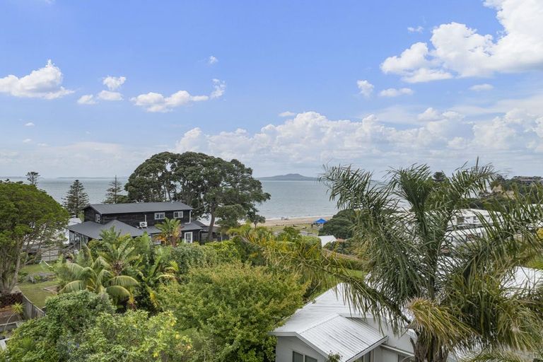 Photo of property in 14 Valley Road, Browns Bay, Auckland, 0630