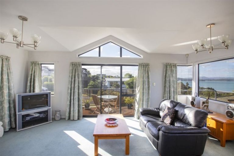 Photo of property in 5 Athol Place, Algies Bay, Warkworth, 0920