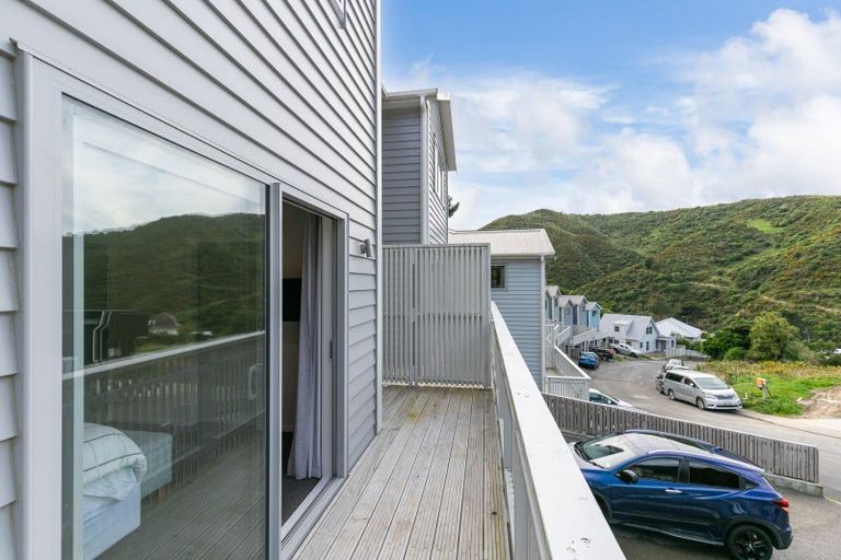 Photo of property in 20b Rarangi Way, Owhiro Bay, Wellington, 6023