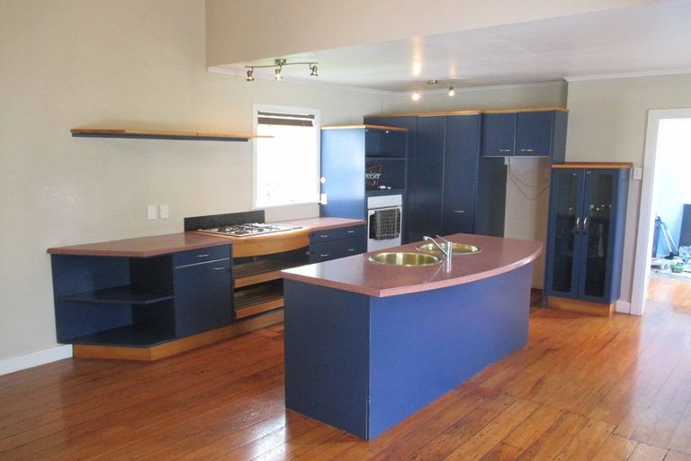 Photo of property in 377 College Street, Hokowhitu, Palmerston North, 4410
