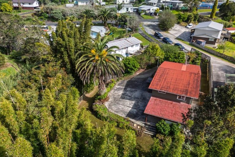 Photo of property in 31 Johnston Road, Kawakawa, 0210