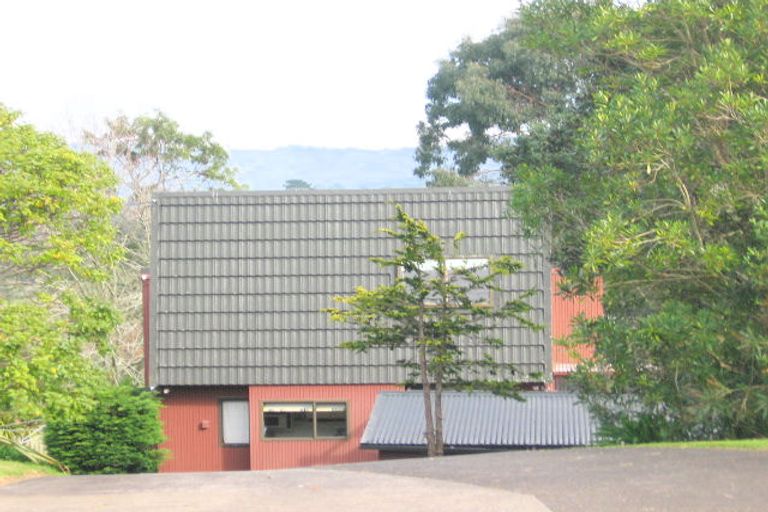 Photo of property in 226 Don Buck Road, Massey, Auckland, 0614