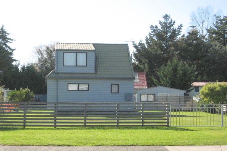 Photo of property in 125 Cook Drive, Whitianga, 3510