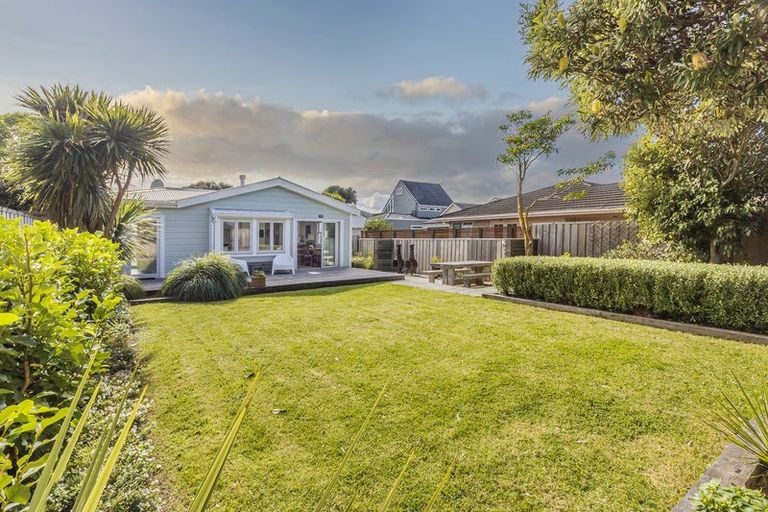 Photo of property in 6 Monro Street, Seatoun, Wellington, 6022