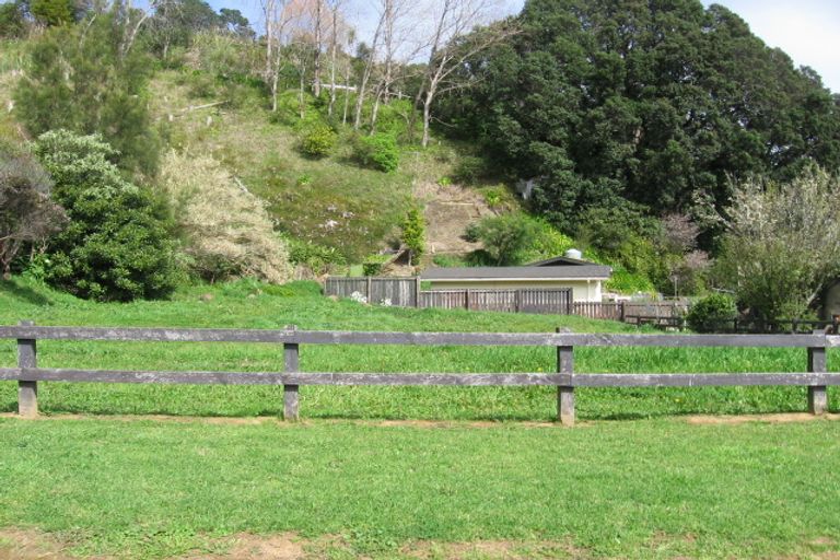 Photo of property in 4 Firth View Road, Te Puru, Thames, 3575