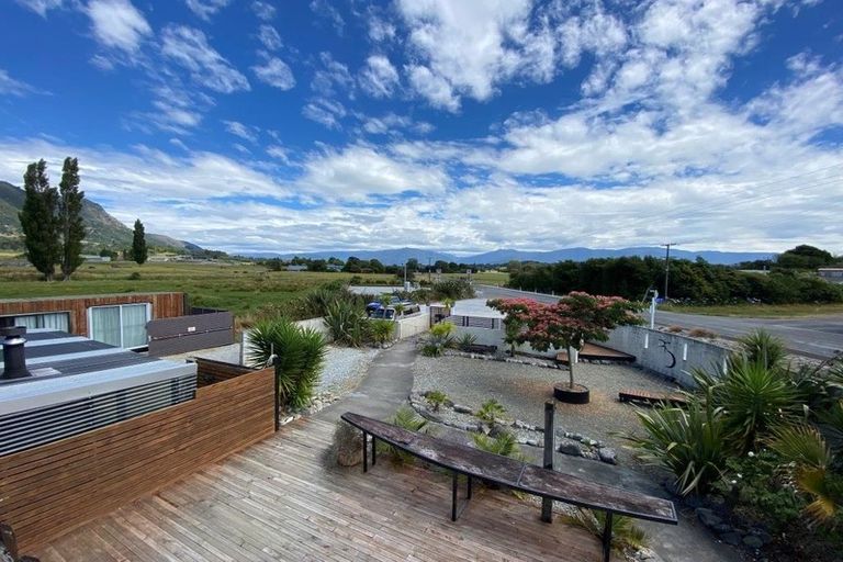 Photo of property in 734 Abel Tasman Drive, Pohara, Takaka, 7183