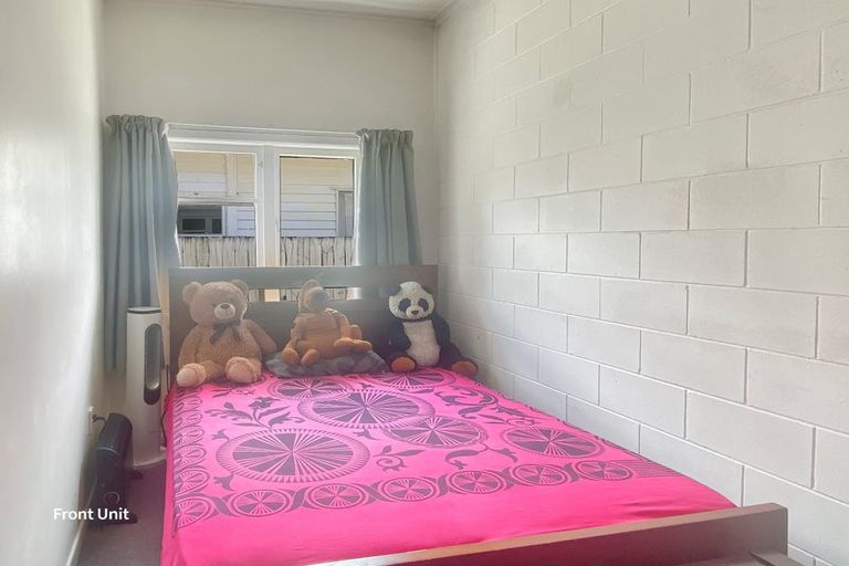 Photo of property in 10 Kamo Road, Regent, Whangarei, 0112