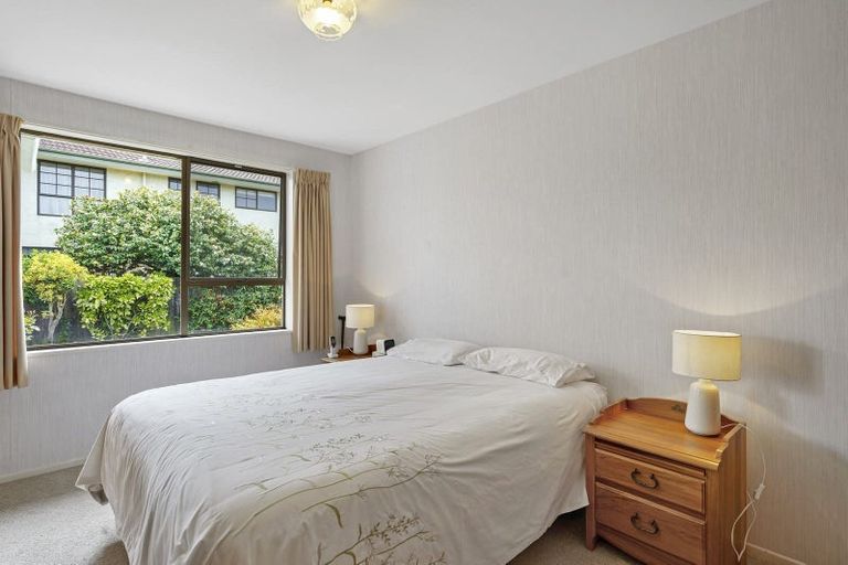 Photo of property in 1/22 Camrose Place, Ilam, Christchurch, 8041