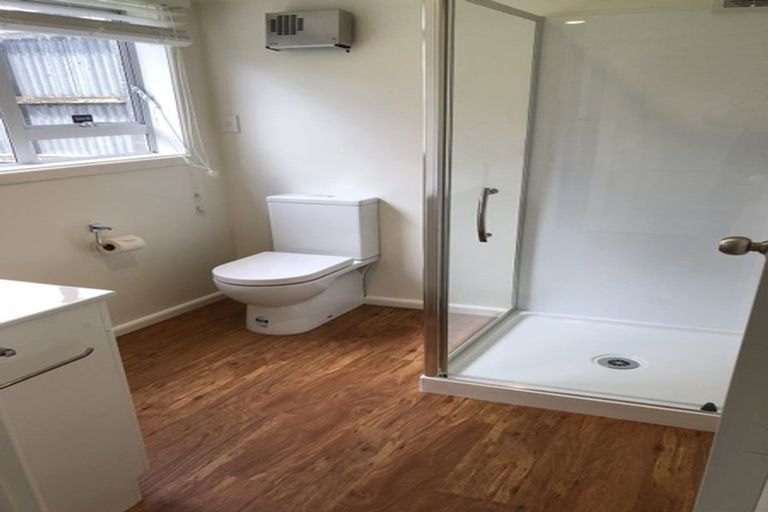 Photo of property in 124 Waimairi Road, Ilam, Christchurch, 8041