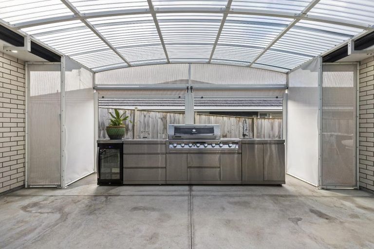 Photo of property in 15 Bellenden Crescent, Pokeno, 2402