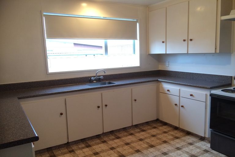 Photo of property in 80f Argyle Street, Mosgiel, 9024