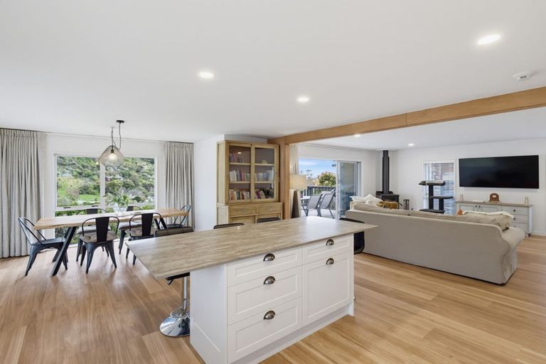 Photo of property in 133 Sumnervale Drive, Sumner, Christchurch, 8081