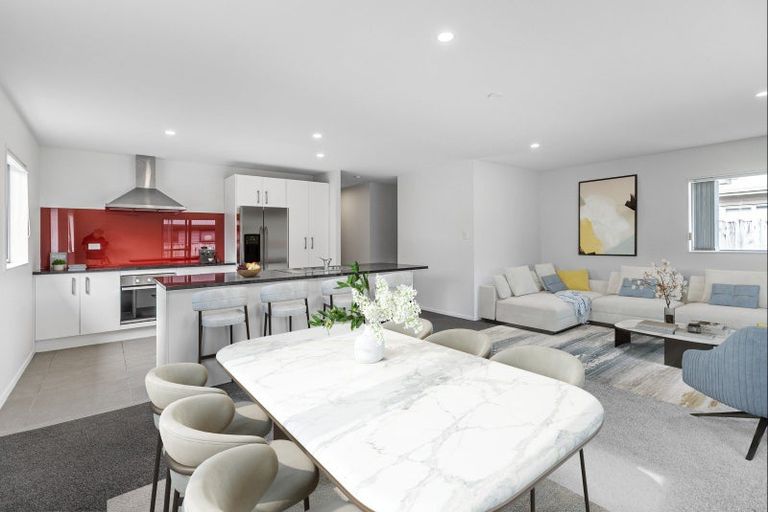 Photo of property in 110 Popokatea Drive, Takanini, 2112