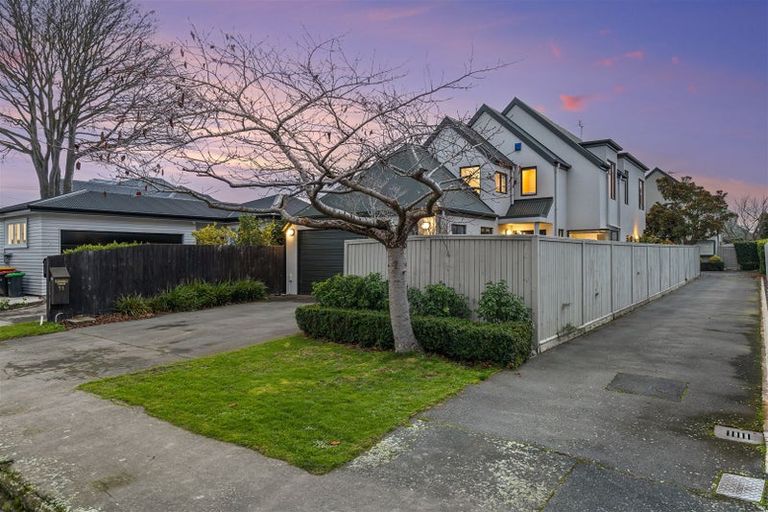 Photo of property in 53 Hawkesbury Avenue, St Albans, Christchurch, 8014