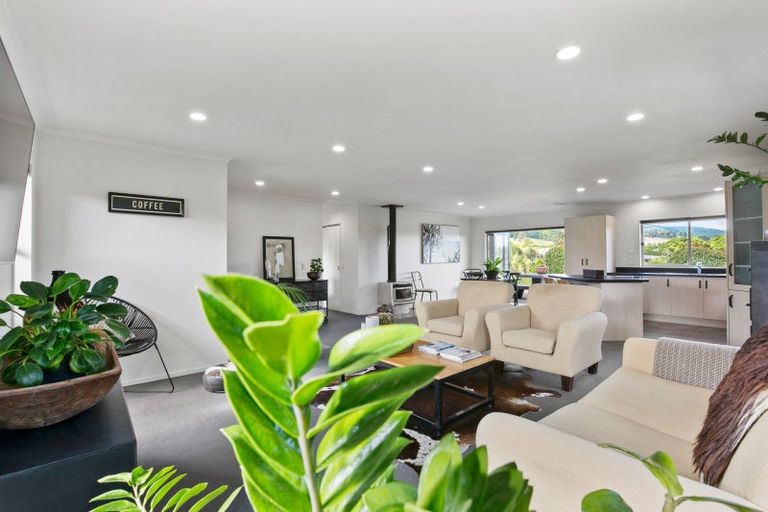 Photo of property in 142 Wairau Road, Kaitake, New Plymouth, 4374