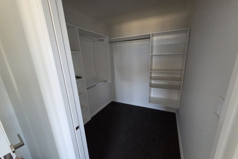 Photo of property in 16 Highgate Drive, Rangiora, 7400